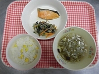 写真:食育の日の献立