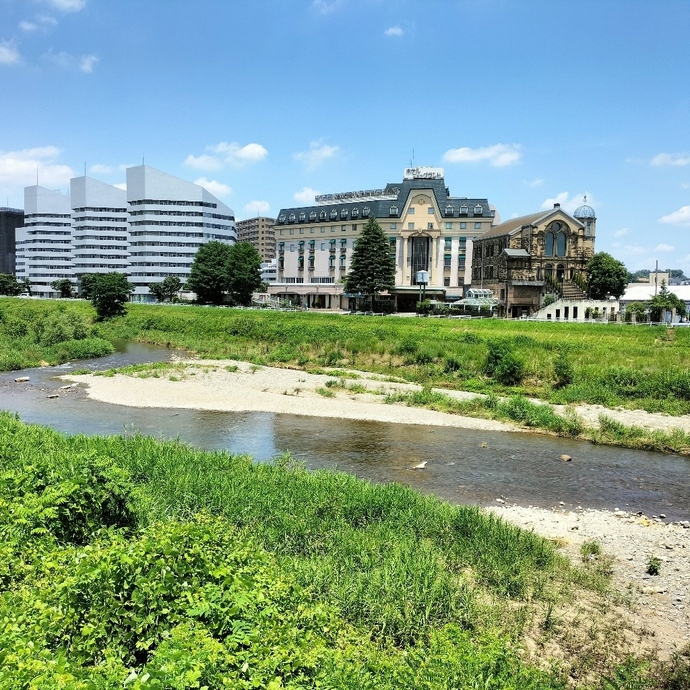写真:『ビッグな浅川!』