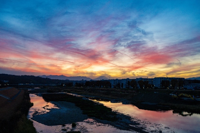 写真:『カラフルスカイ』