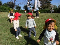 写真：乳児遠足1