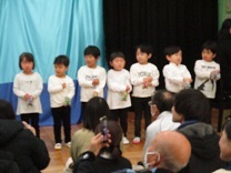 写真：なかよし劇場4歳児7