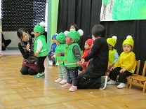 写真：なかよし劇場りす組3