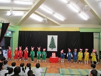 写真：なかよし劇場2歳児6