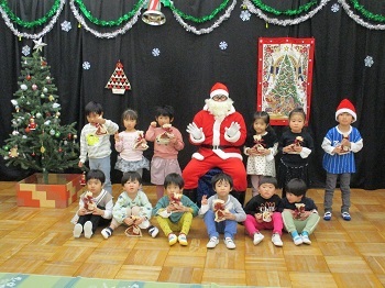 写真：サンタとパチリ