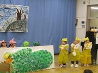 動物を演じている様子の写真