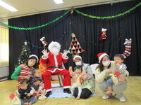 0歳児クラスの集合写真