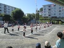 写真：三歳児クラス競技の様子