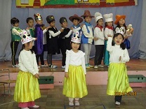 お姫様が踊る様子