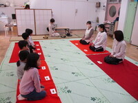 お茶会の様子の写真