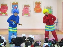 鬼のパンツを歌っている写真