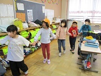 写真：学校見学9