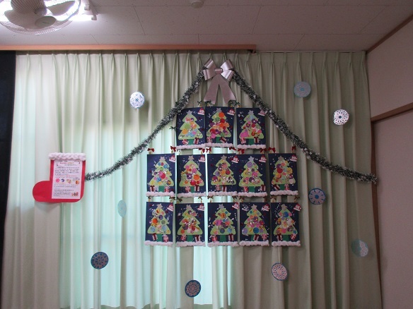 1歳児の作品の様子の写真