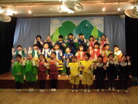 写真:うたっている4歳児の様子