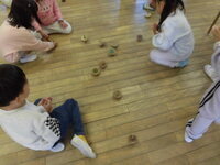 写真:こままわしの様子