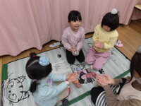 写真:お手玉の様子