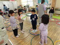 写真:人間すごろくの様子