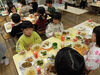 写真:会食の様子