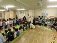 写真:3歳児の出し物