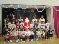 らいおん組サンタさんと集合写真