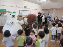 写真：皆でエコダンスを踊りました