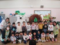 エコクマエコアラとうさぎ組の集合写真