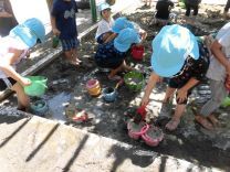 写真:泥んこあそび2