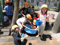 写真:泥んこあそび5