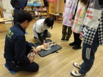 写真:救命訓練4