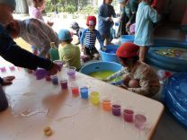 写真:色水あそび4