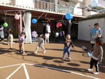 写真：羽根つき3