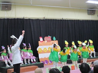 2歳児うさぎ組おひさま広場の様子