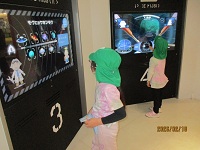 ゲームで遊んでいる様子の写真