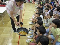 写真：カレーパーティーの様子6