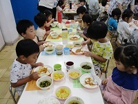 写真：カレーパーティーの様子7