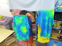 写真：Tシャツ染め　完成